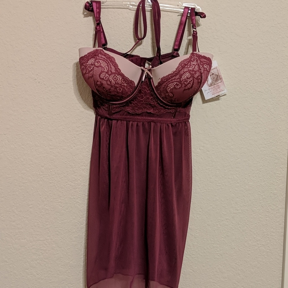 Jessica Simpson Lingerie